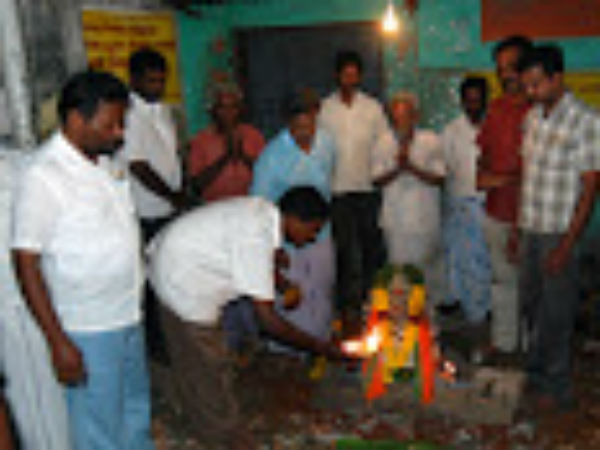 Protest to shut down tasmac in Vandavasi 