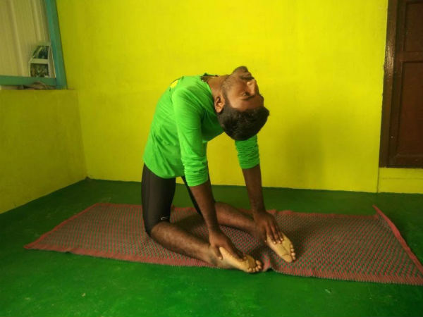 குருவின் உதவியுடன் யோகா