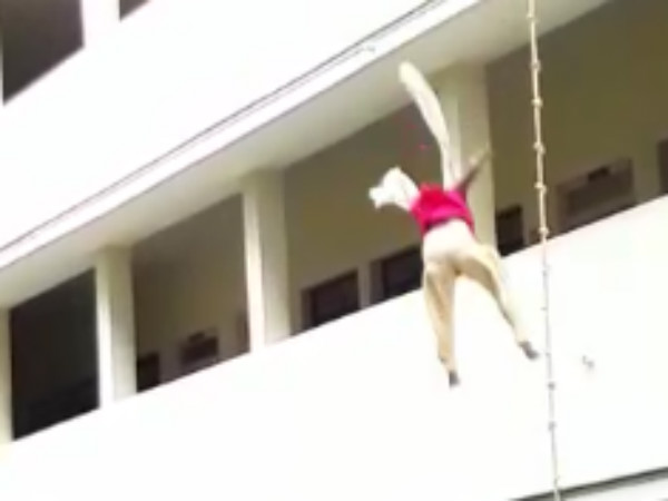 மாணவியின் அச்சம் மாணவியின் அச்சம்