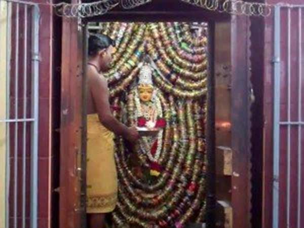 ஆடி பெருக்கு