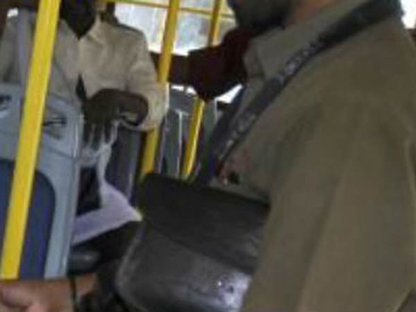  அராஜகத்தின் உச்சம் 