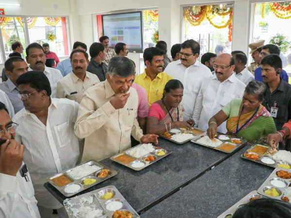 ஆந்திராவில் உணவகம்