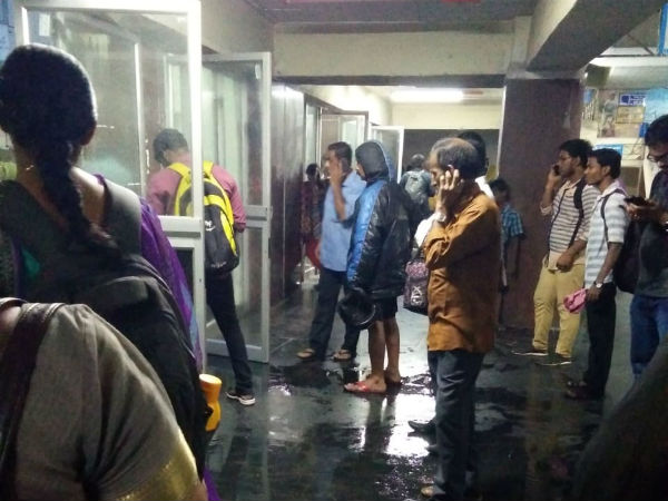 வானிலை நிலவுகிறது 