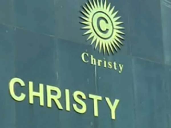 அதிகாரிகள் விசாரணை 