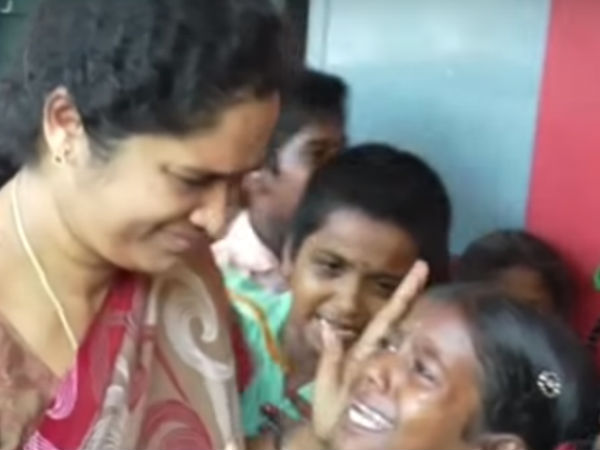 டீச்சரை மாற்றாதே 