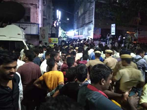 கோபாலபுரத்திலும் குவிப்பு 