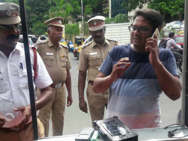 Actor Manoj has been booked for drunk and drive at Chennai Actor Manoj has been booked for drunk and drive at Chennai