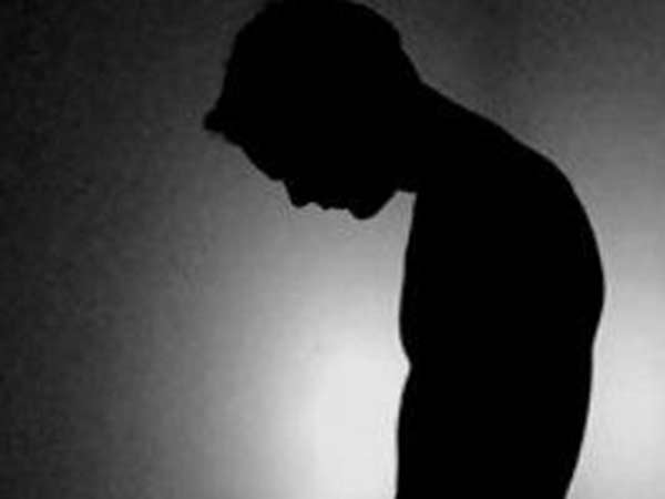 நிர்வாணப்படுத்தி வீடியோ 