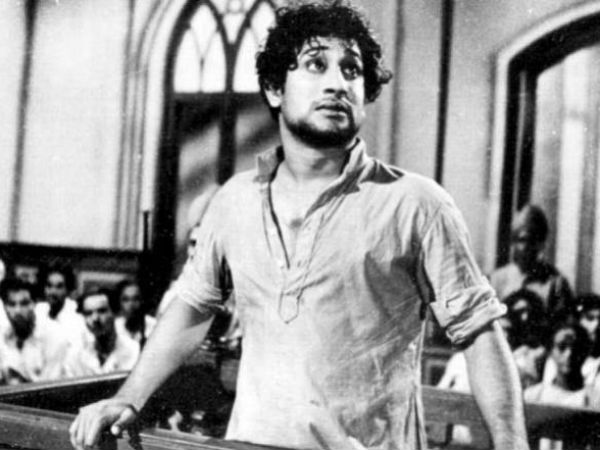 தமிழ் சோறுபோட்டது 