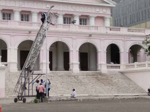 லீக்கான படங்கள் 