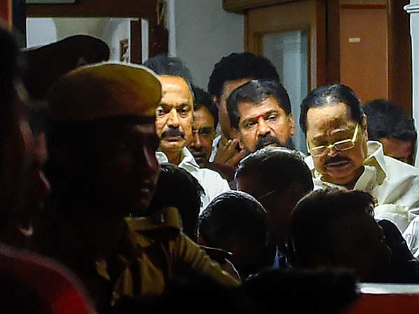 காவேரி மருத்துவமனை 