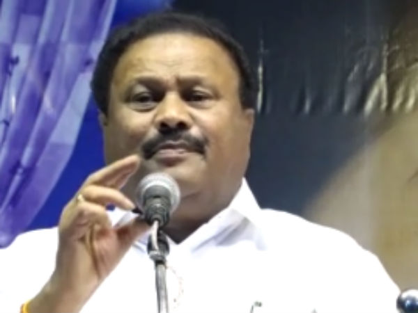 சசிகலா கொள்ளைக்கு பதில் ஜெ. பெயர் 