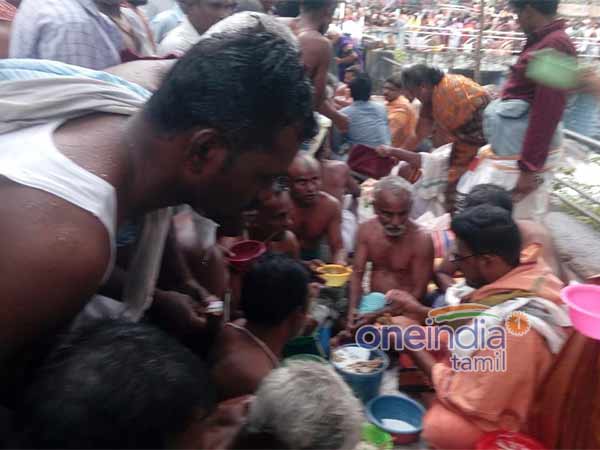 முன்னோர்களுக்கு உணவு 