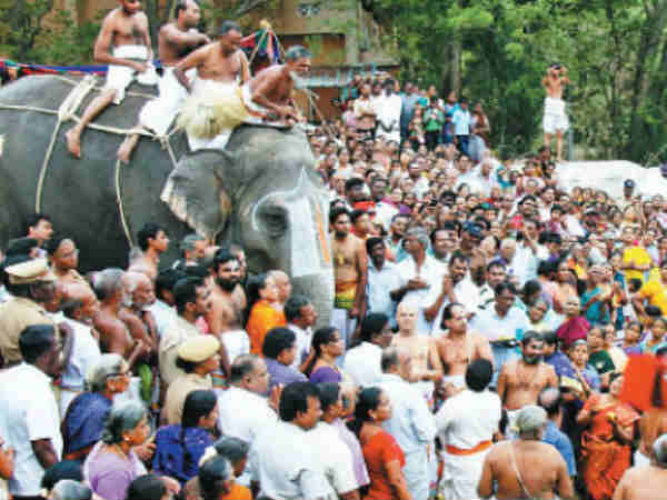 aadi perukku is a day dedicated to the god of nature 3-8-2018 aadi perukku is a day dedicated to the god of nature 3-8-2018