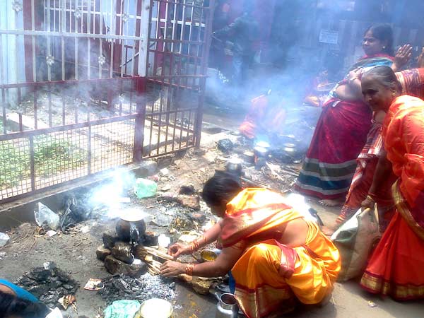 Aadi last friday special prayers in amman temple
