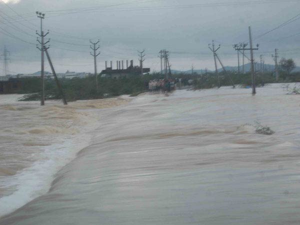 ஹாட் அண்ட் ஸ்வீட் 