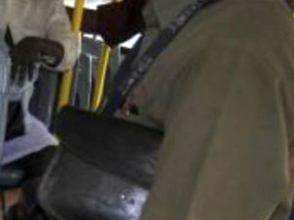 மொதல்ல எழுந்திரு மொதல்ல எழுந்திரு