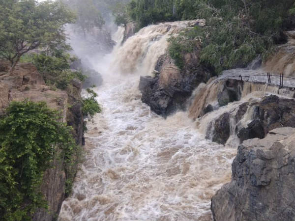 மாவட்ட நிர்வாகம் அறிவுறுத்தல் 