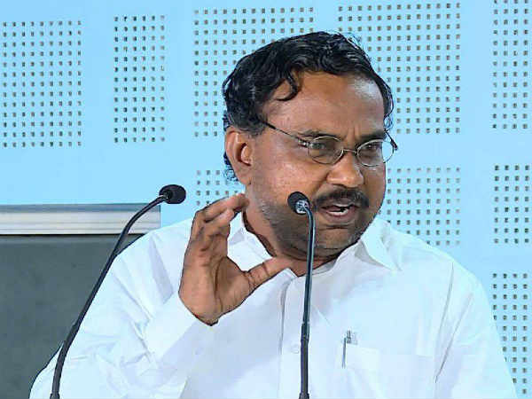 கல்வித்துறையில் ஜனநாயகம் 