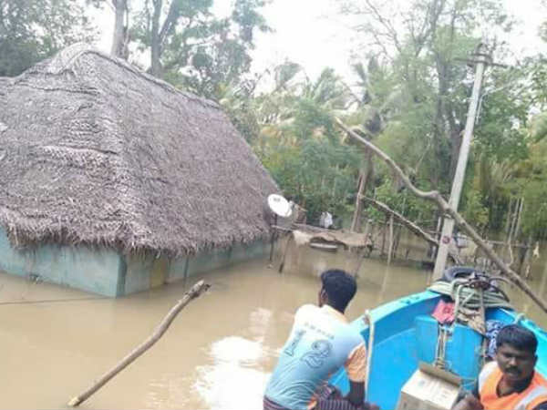 கிராமங்களில் வெள்ளம் 