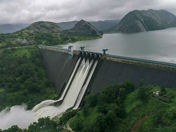 கேரளாதான் தண்ணீர் திறந்தது கேரளாதான் தண்ணீர் திறந்தது