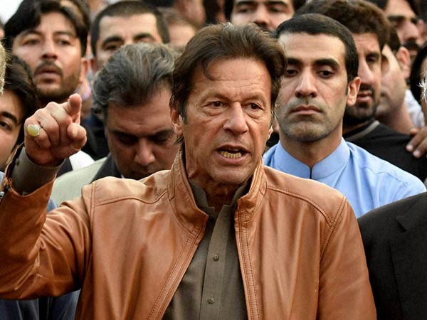 Imran Khan swearing as Pakistans prime minister on August 18 Imran Khan swearing as Pakistans prime minister on August 18