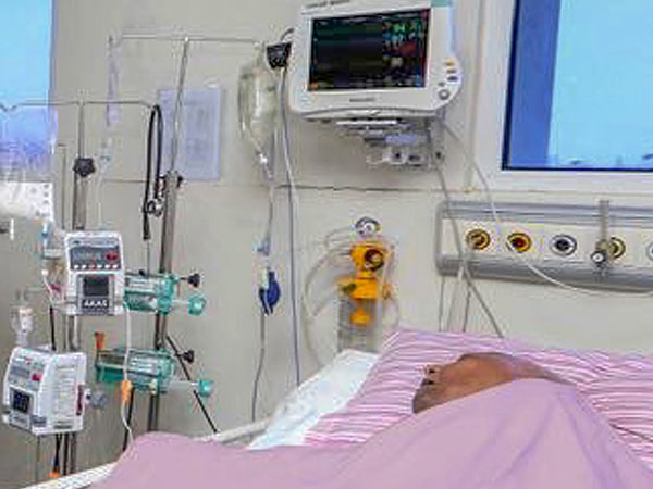 Karunanidhi has artificial ventilation Karunanidhi has artificial ventilation