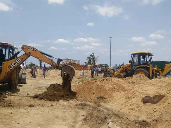 Process is started to cremate Karunanidhi in Marina 