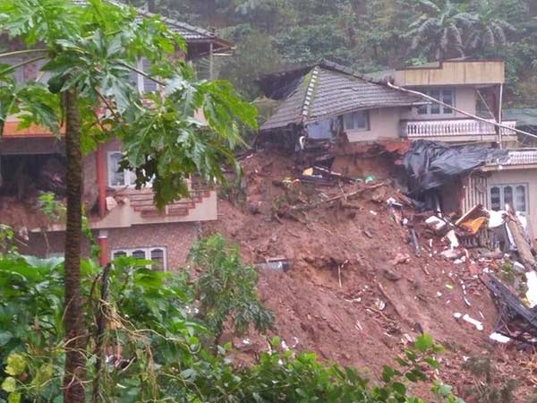 Kodagu floods: Karnataka receives heavy rain Kodagu floods: Karnataka receives heavy rain