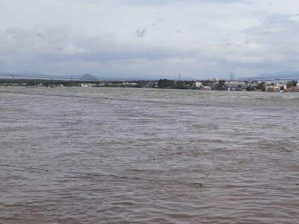 கொள்ளிடம் ஆறு 