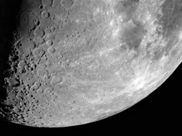 மீண்டும் நிலவிற்கு செல்ல 