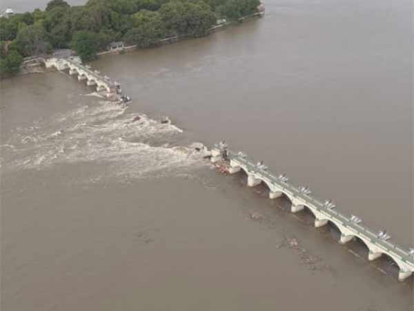 உடையும் ஆபத்து 