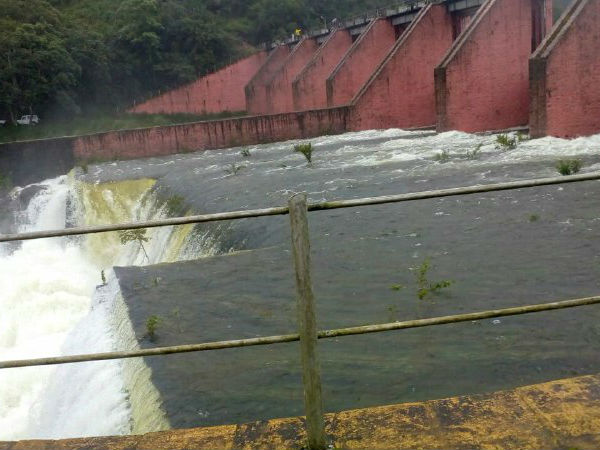 Kerala govt blames TN govt for its flood 