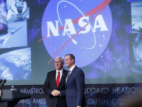 இப்படி முடிந்தது 