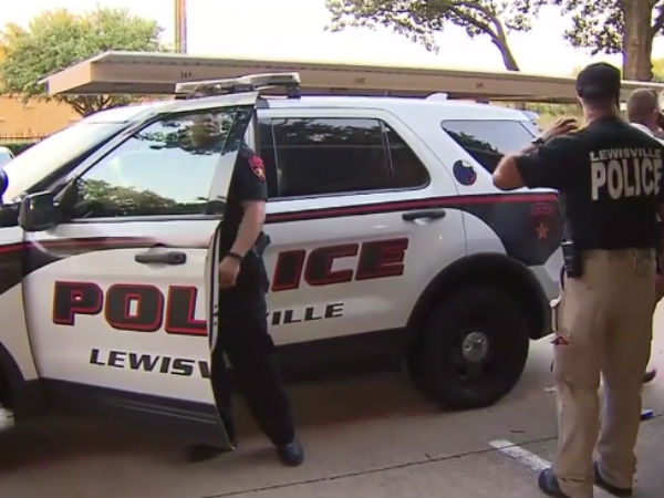 இயேசு வருகிறார் 