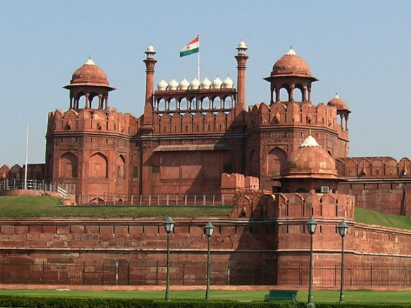 Interesting information on Delhi historic icon Red fort 