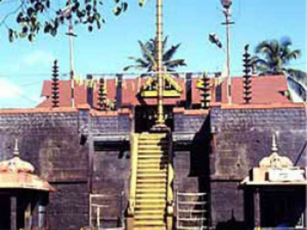  பூஜைகள் தொடர்ந்து நடக்கும் 