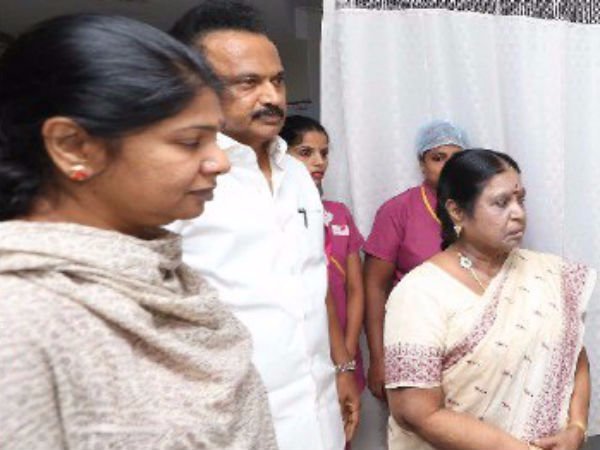 மருத்துவமனையில் கனிமொழி 