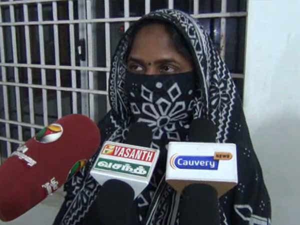 ஈரக்குலையே நடுங்குகிறது ஈரக்குலையே நடுங்குகிறது