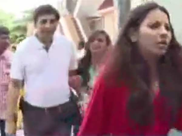 பதிவு திருமணம் 