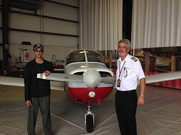 யார் இவர் 