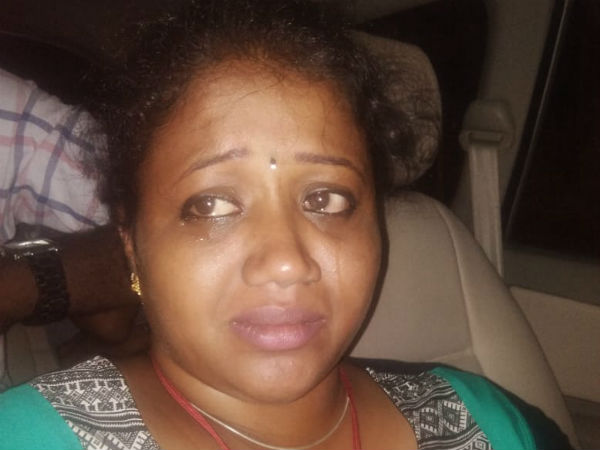 கணவருக்கு எஸ்எம்எஸ் 