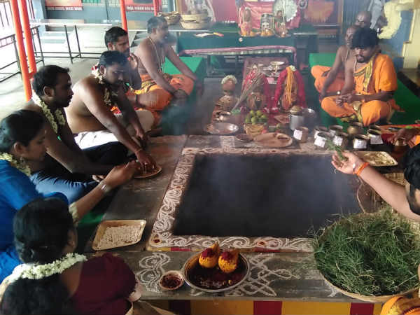 Purattasi EKadesi and Tiruvonam abishekam at Sri dhanvantri peedam