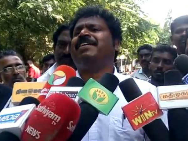 அனுமதி கிடையாது 