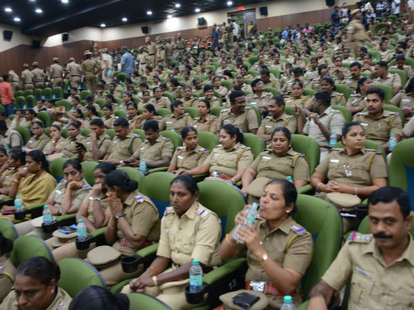 உடல்நலனை பேணி காக்க வேண்டும் 