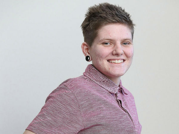 கொள்ளை அழகு மங்கை 