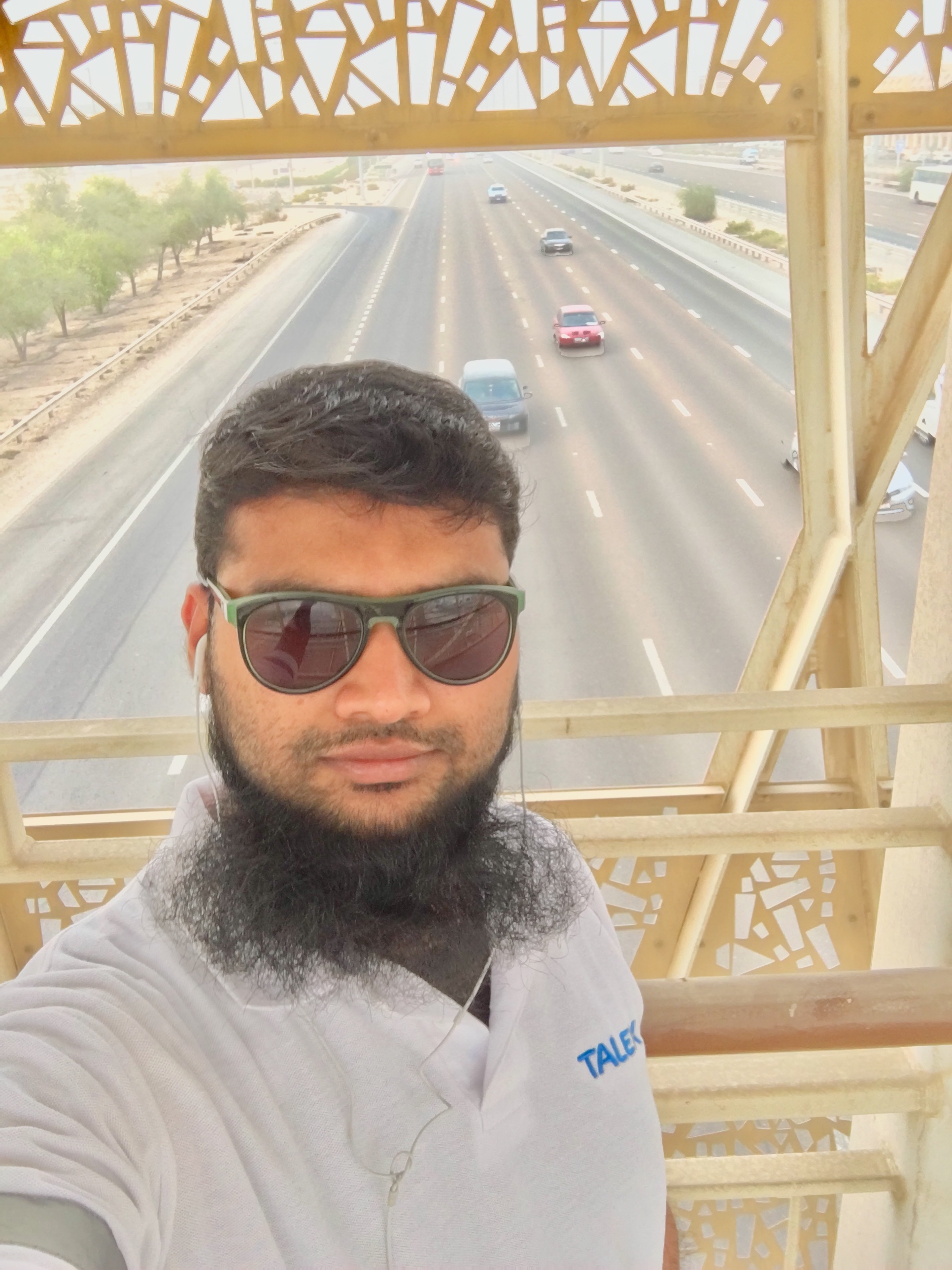 More selfies from the readers 