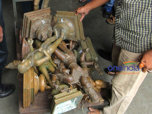 4 ஐம்பொன் சிலைகள் 