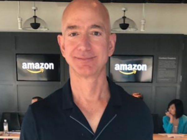 பணம் திரட்ட போகிறார் 