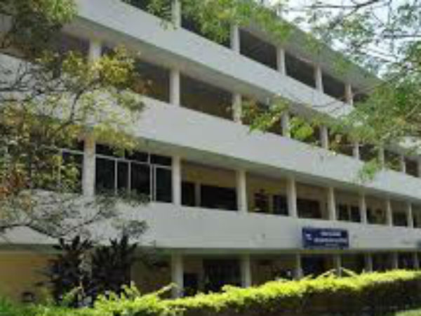 மாணவி உயிரிழப்பு 